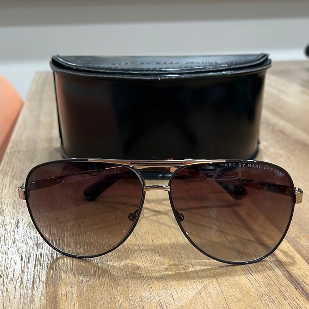 Marc by Marc Jacobs aviator sunglasses